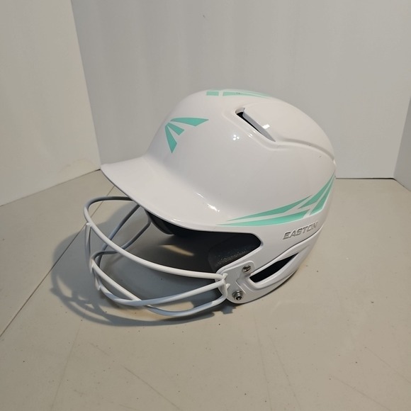 Easton Other - Easton Alpha Quartz Softball Battling Helmet - White size: M/L 6 5/8 - 7 1/4